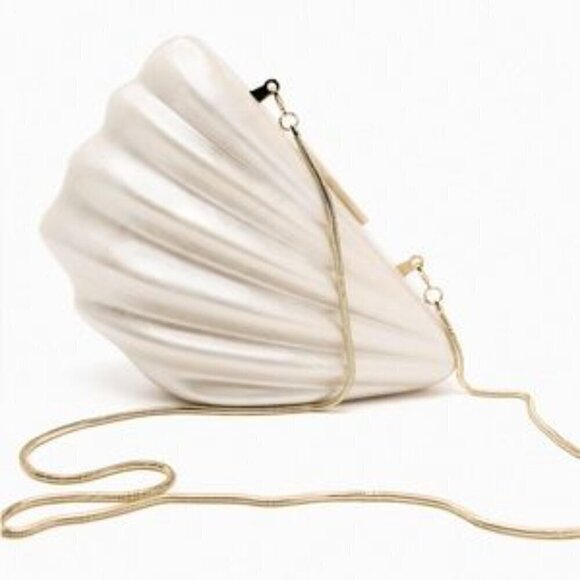 ZARA PEARL MINAUDIERE BAG ZARA PEARL MINAUDIERE BAG ZARA PEARL MINAUDIERE BAG - Picture 1 of 9